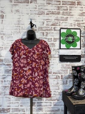 DR2 Burgundy Floral V-Neck Flutter Sleeve Blouse